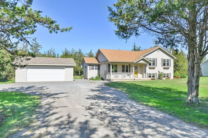 Property Photo:  19 Milligan Drive  ON K0K 3A0 