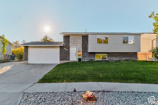 Property Photo:  589 N Sir Patrick Dr W  UT 84116 