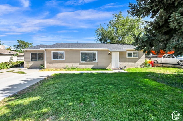 Property Photo: 4945 S 4900 W UT 84118