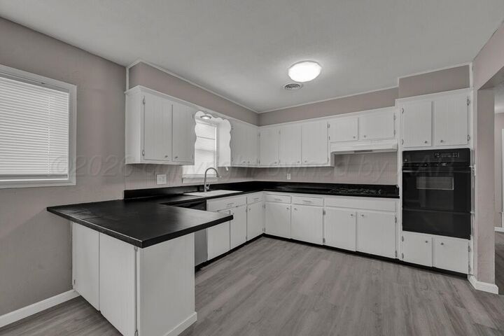 Property Photo:  3201 Bagarry Street  TX 79103-7319 