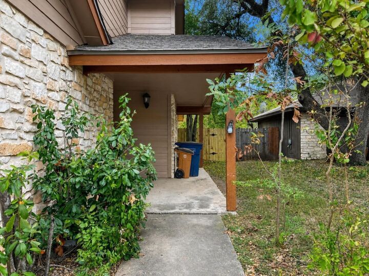 Property Photo:  8329 Fathom Circle B  TX 78750 