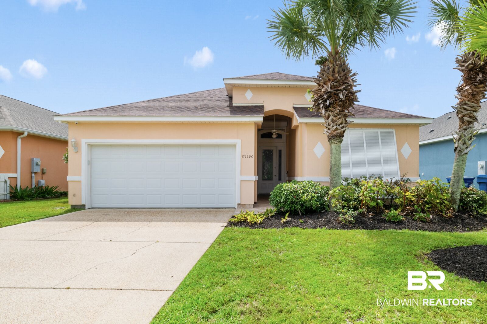 Property Photo: 25190 Windward Place AL 36561
