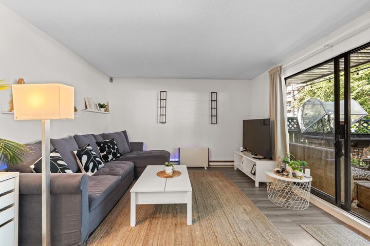 Property Photo:  45 Fourth Street 110  BC V3L 5H7 