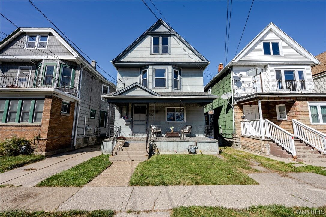 Property Photo:  250 Doat Street  NY 14211 