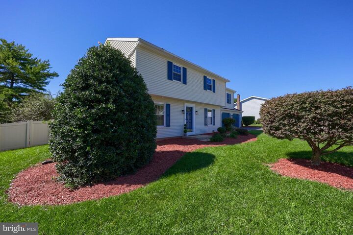 Property Photo:  1735 Ashland Drive  PA 17408 