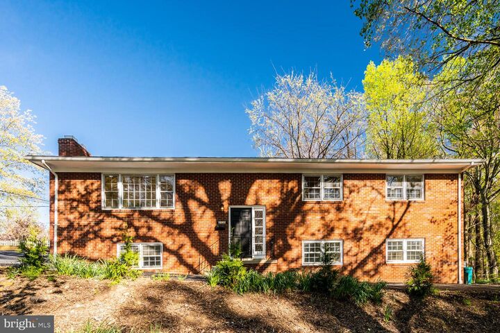 Property Photo:  3535 Memorial Street  VA 22310 