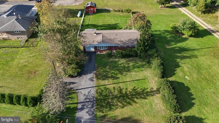 Property Photo:  297 E Main Street  PA 18252 