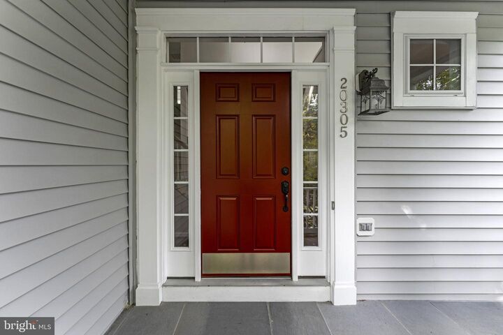 Property Photo: 20305 Vermeer Street VA 20147