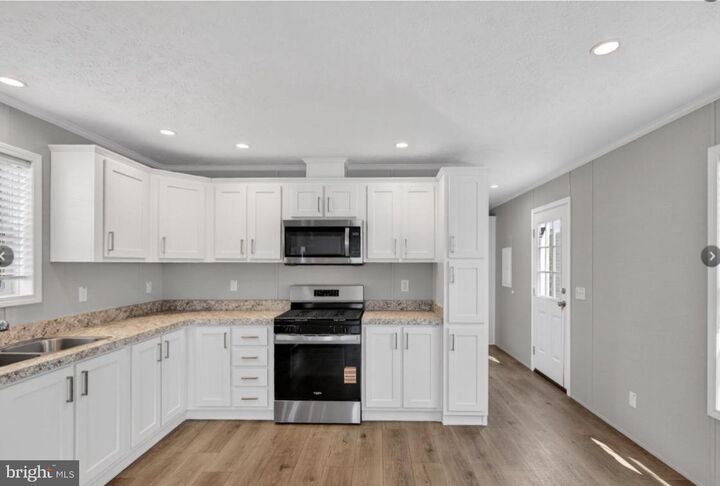 Property Photo:  221 Bordic Road  PA 19606 
