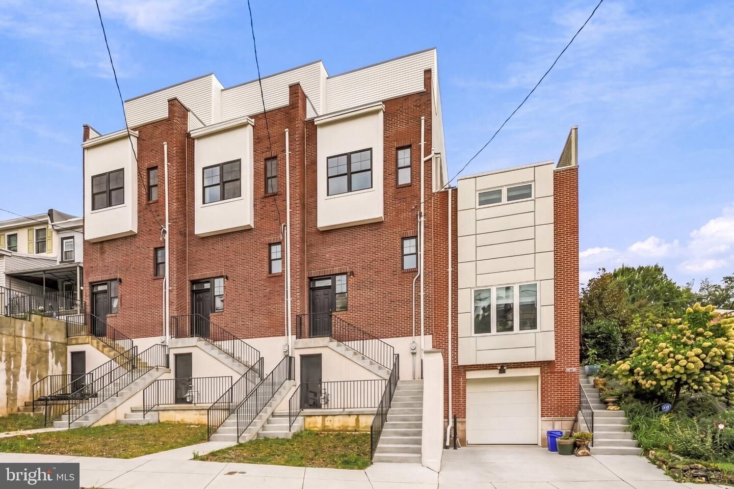 Property Photo:  305 Fountain Street  PA 19128 