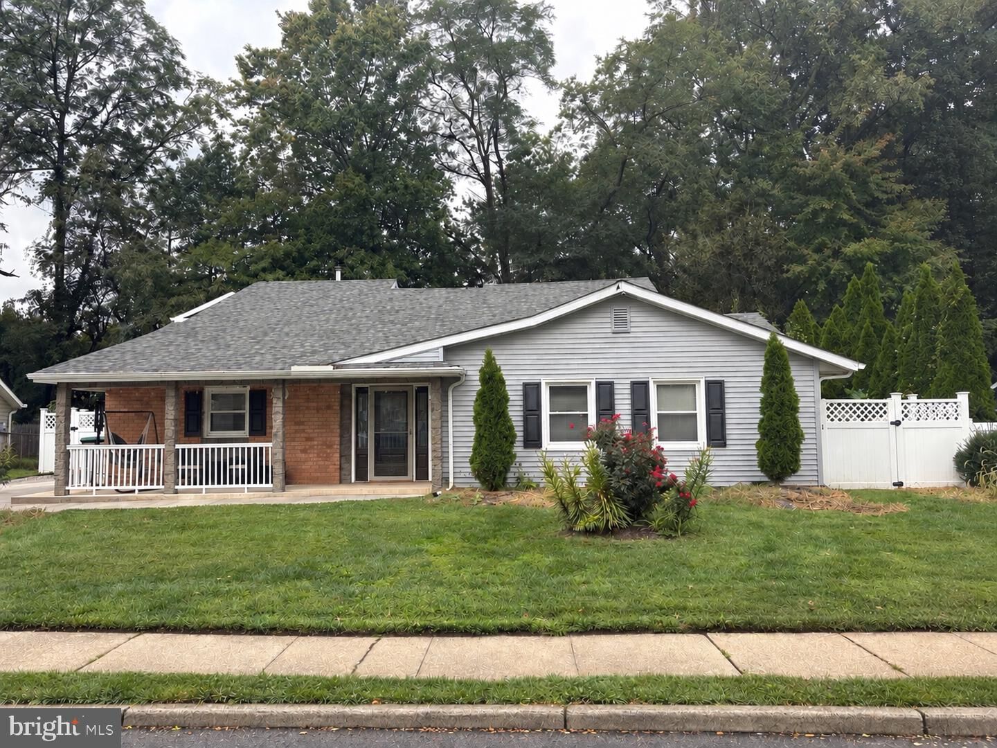 Property Photo:  20 Queens Way  DE 19713 