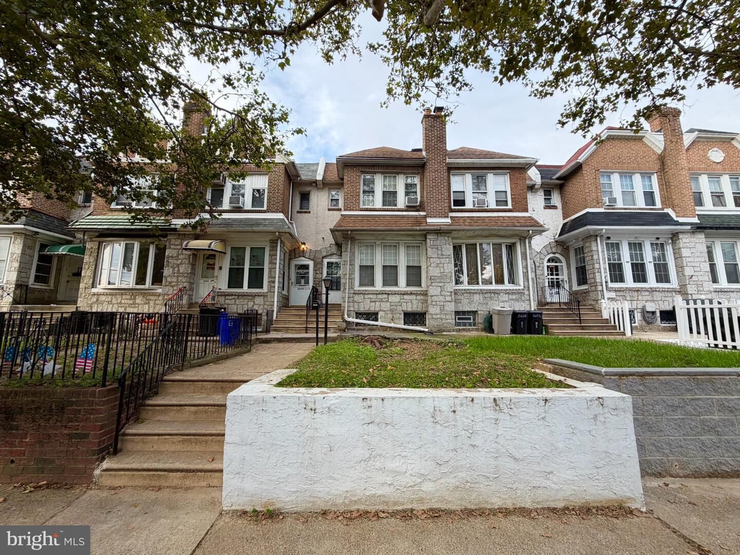Property Photo: 3252 Cottman Avenue PA 19149
