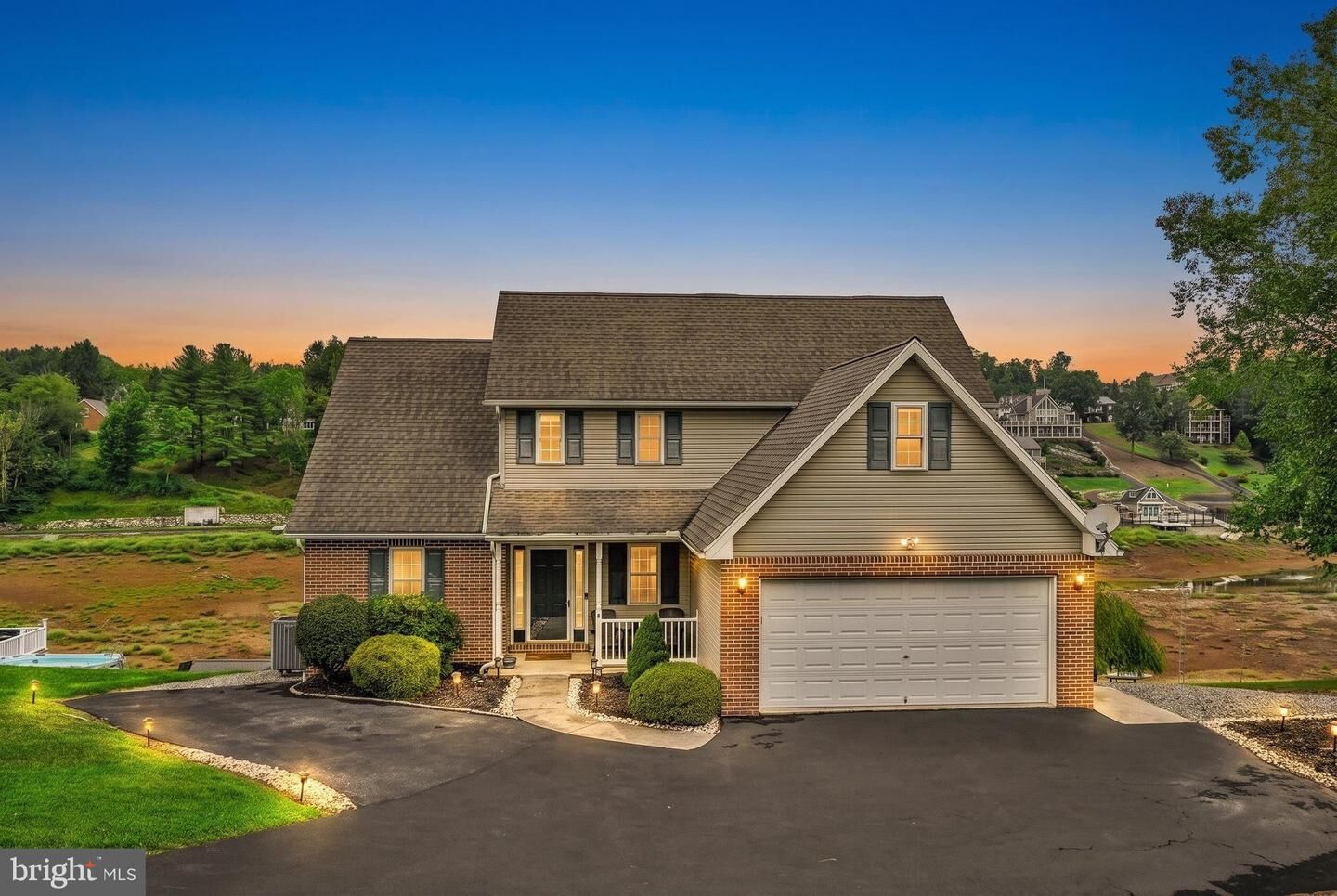 Property Photo: 606 Wynonah Drive PA 17922