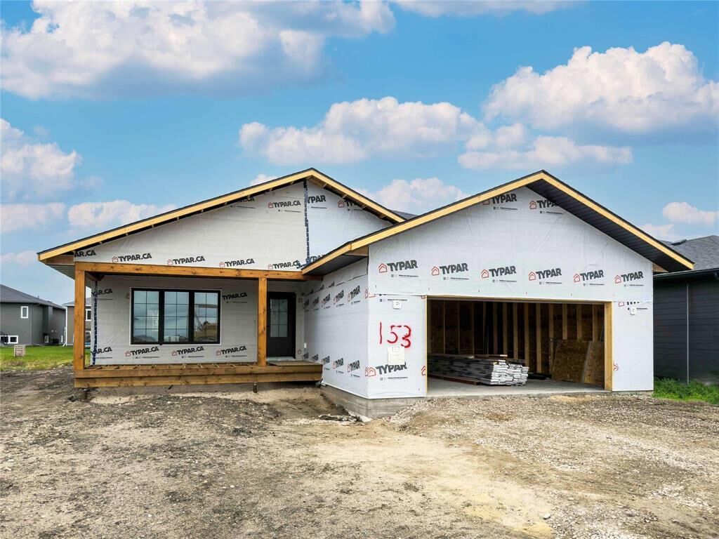 Property Photo:  153 Primrose Lane  MB R5G 2Z3 