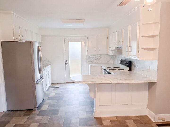 Property Photo:  1321 E Washington St.  SC 29536 