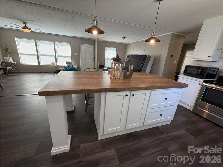 Property Photo:  2106 Water Plant Road  NC 28650 