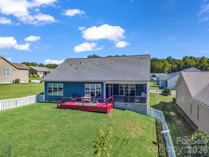 Property Photo: 178 Page Creek Boulevard SC 29356