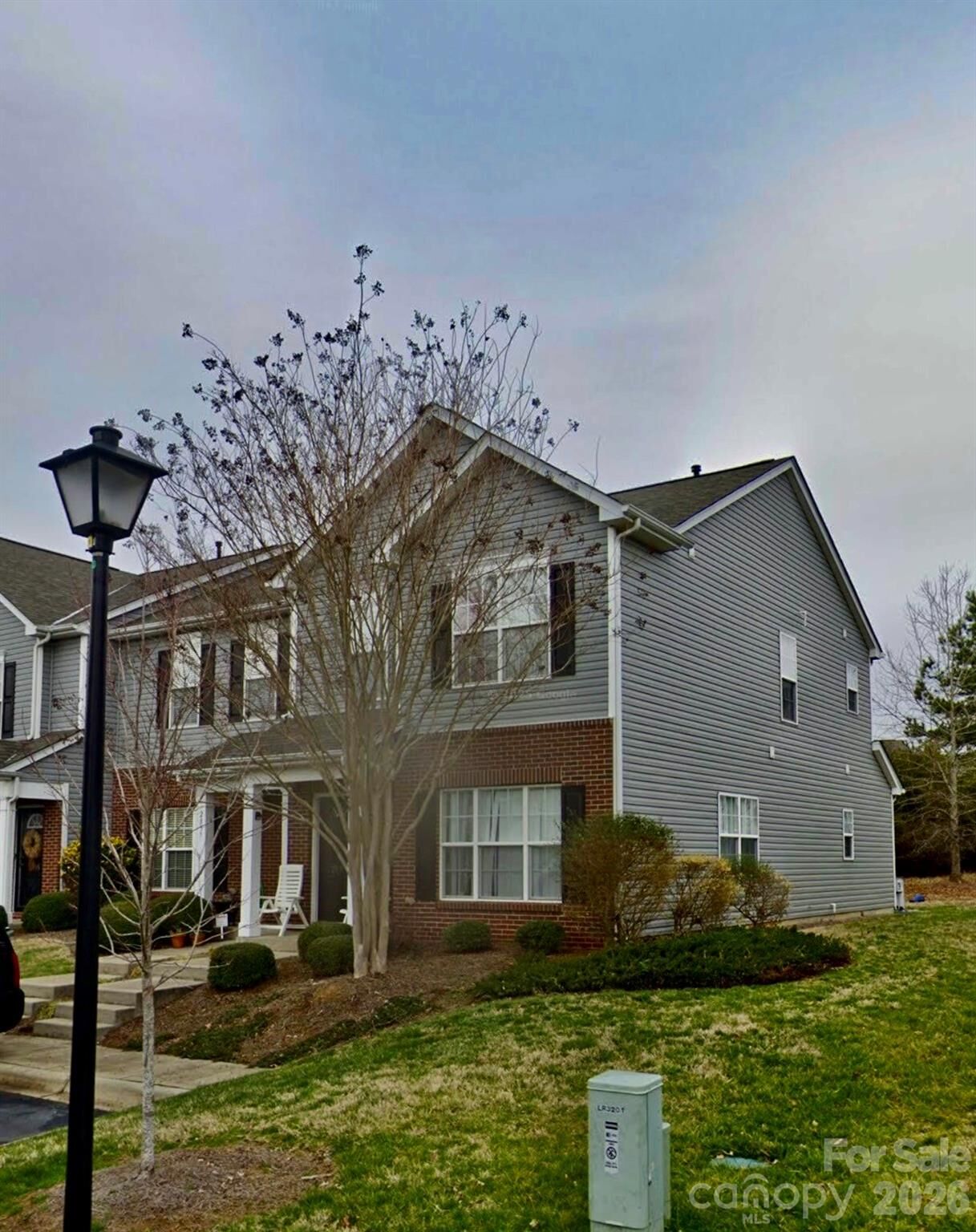 Property Photo:  2859 Summergrove Court  NC 28105 