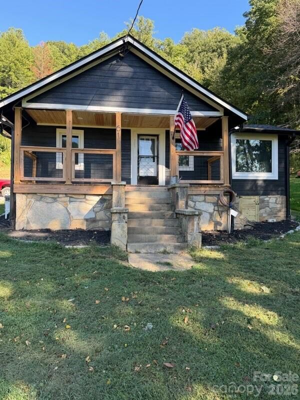 Property Photo: 61 Martins Creek Road NC 28709