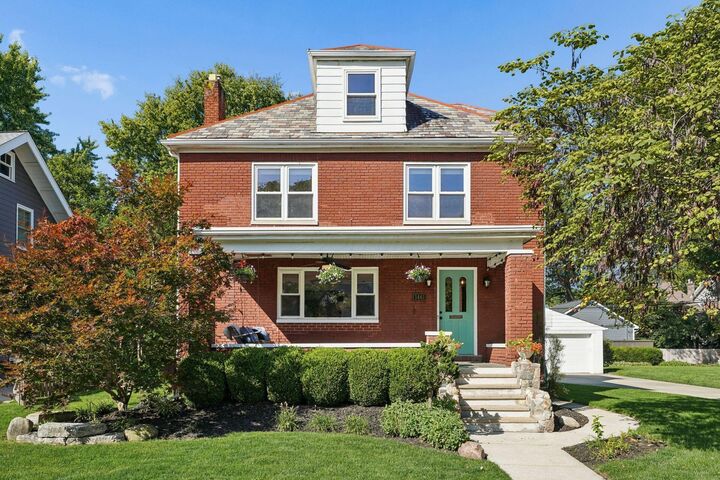 Property Photo: 1461 Wyandotte Road OH 43212