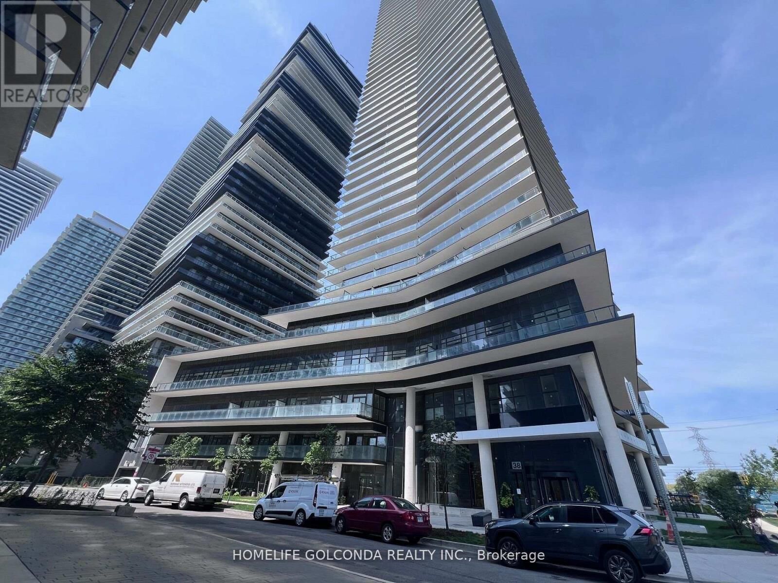 Property Photo:  38 Annie Craig Drive 608  ON M8V 0G9 
