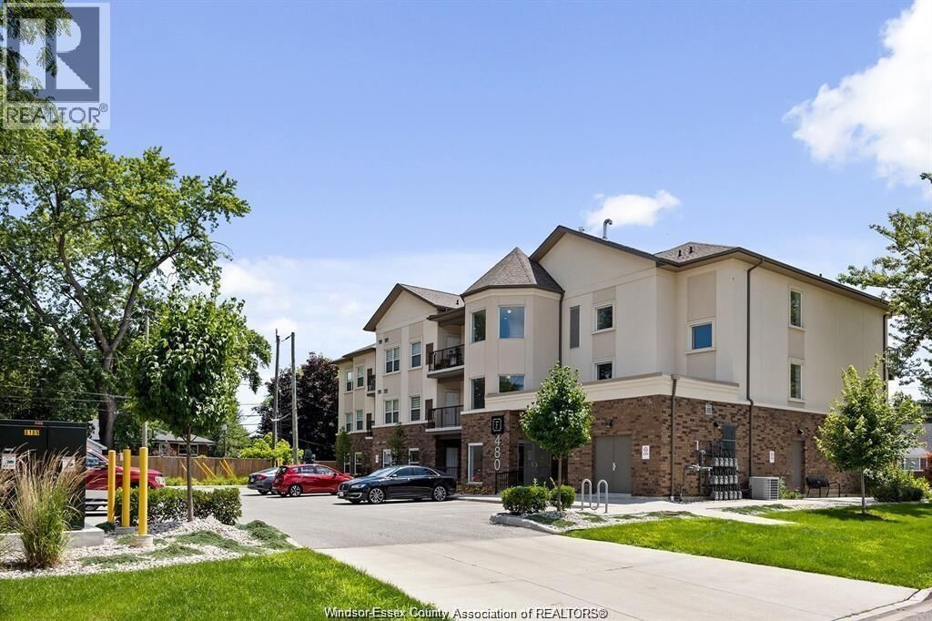 Property Photo:  480 Fairview Boulevard 101  ON N8S 2E2 