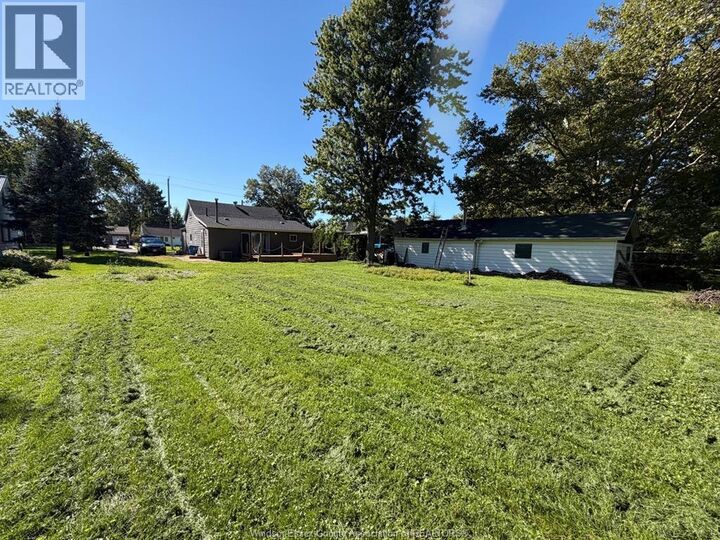 Property Photo:  23 Ella Street South  ON N0P 2L0 