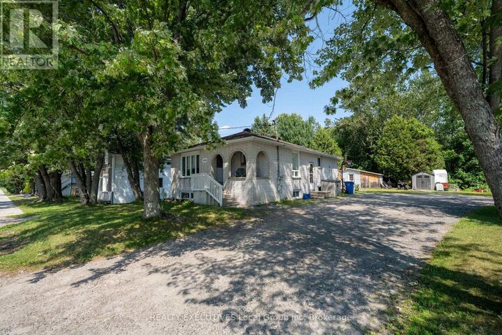 Property Photo:  408 Nipissing Street  ON P2B 3E3 