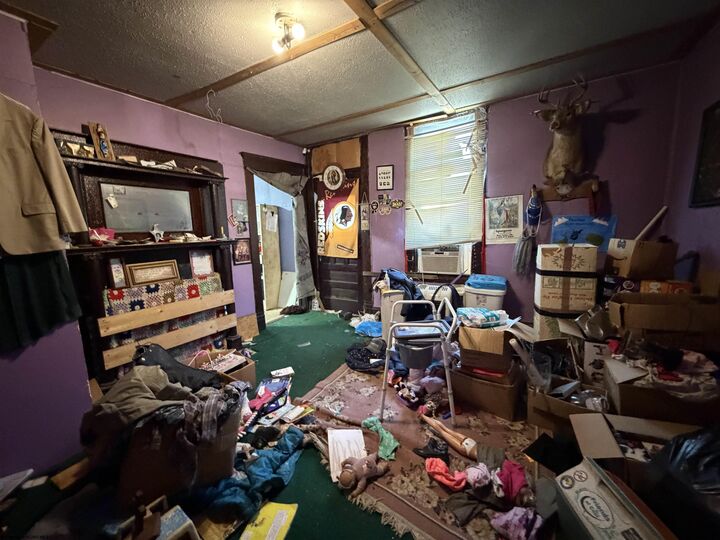 Property Photo:  403 W Wood Street  WV 26456 