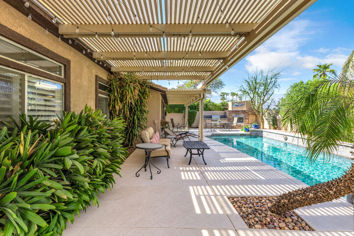 Property Photo:  47905 Via Firenze  CA 92253 