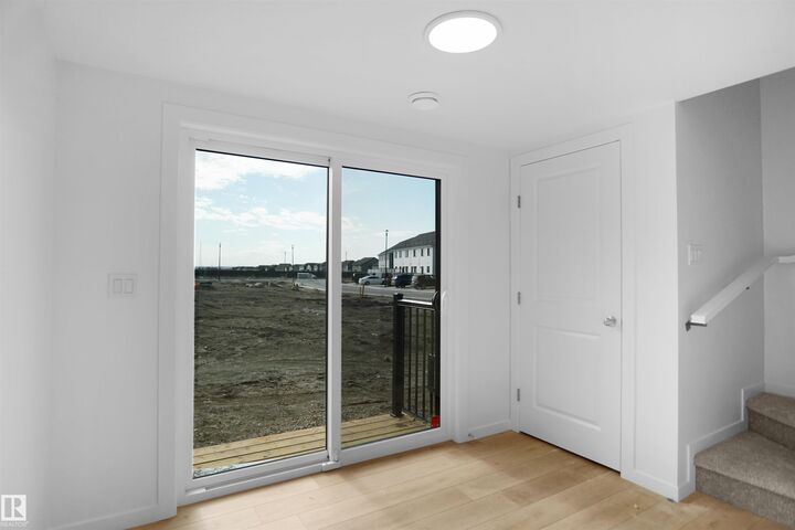 Property Photo:  150 Cashman Crescent SW 11  AB T6W 2P6 