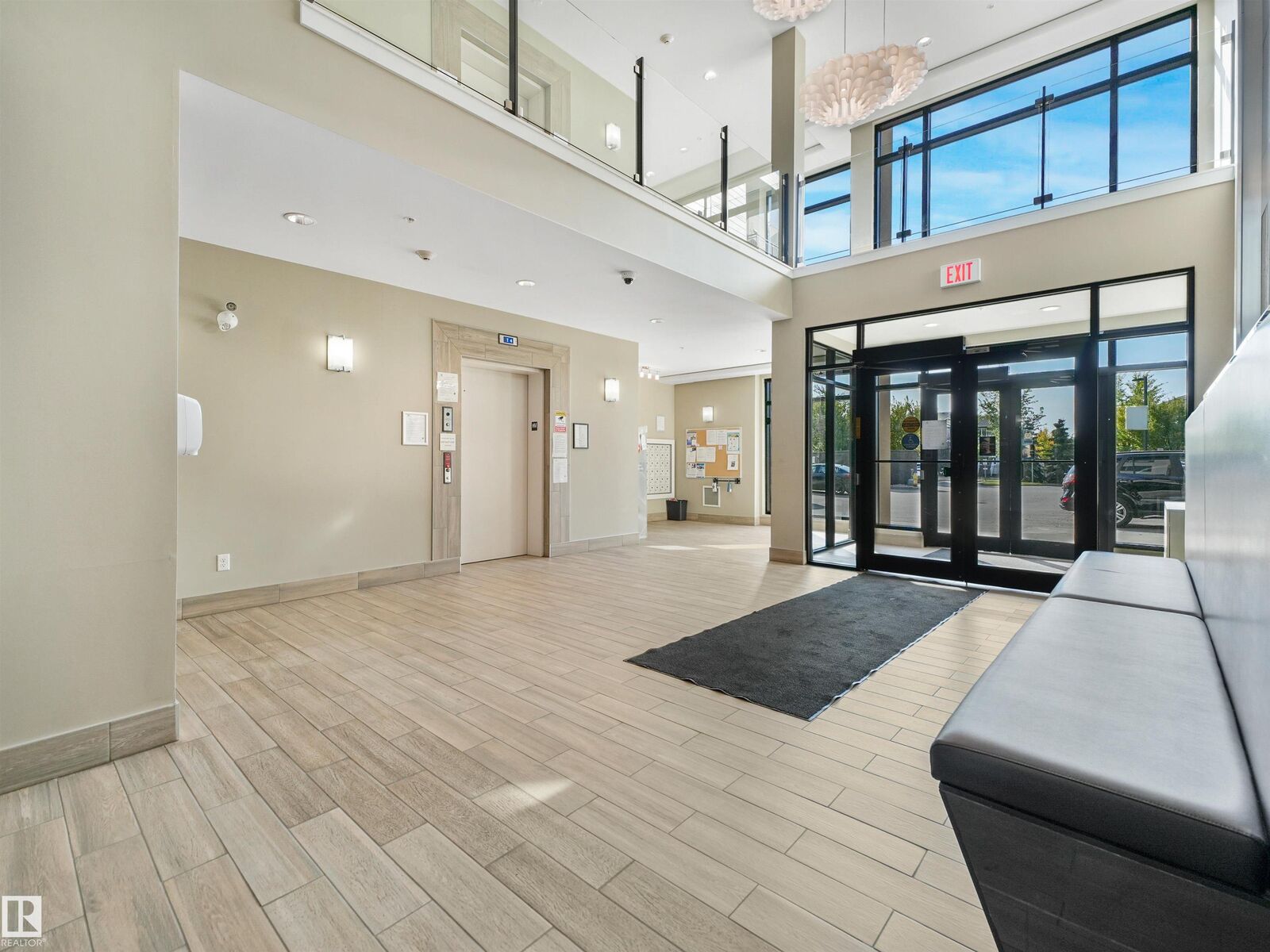 Property Photo:  1008 Rosenthal Boulevard NW 427  AB T5T 7J4 