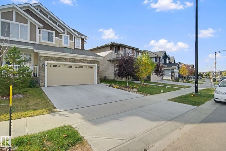 Property Photo:  153 Cavanagh Common SW  AB T6W 5A8 