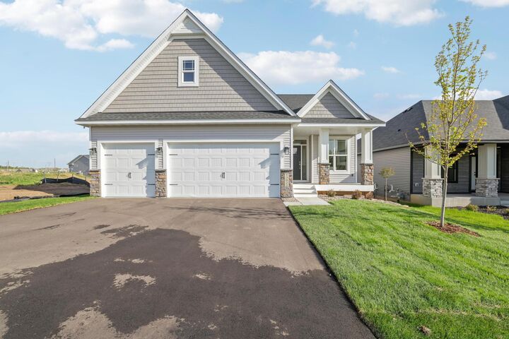 Property Photo:  13822 Arrowhead Way  MN 55068 