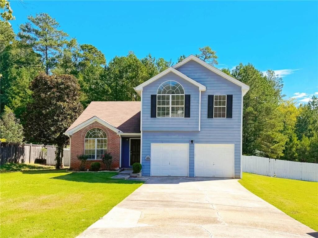 Property Photo: 119 Barrington Parkway GA 30281
