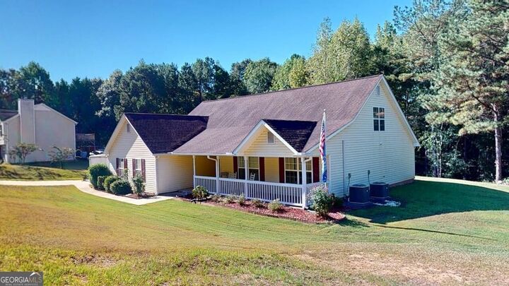 Property Photo:  406 Arrowhatchee Drive  GA 30680 