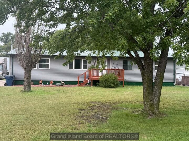 Property Photo:  108 Arapahoe Ave  NE 68803 