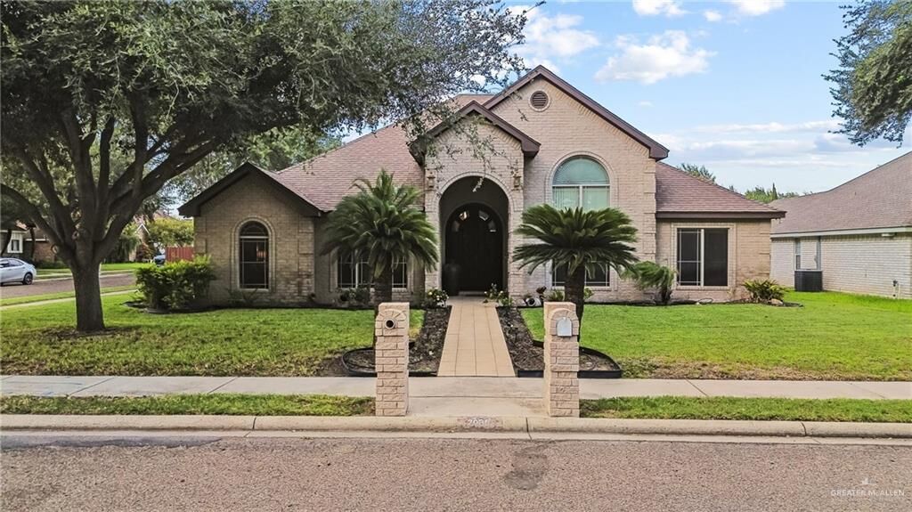 Property Photo: 2005 E 28th Street TX 78574