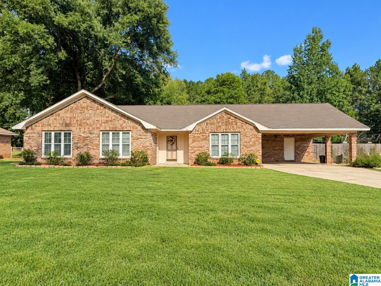 Property Photo:  1019 Orchard Mill Road  AL 35453 