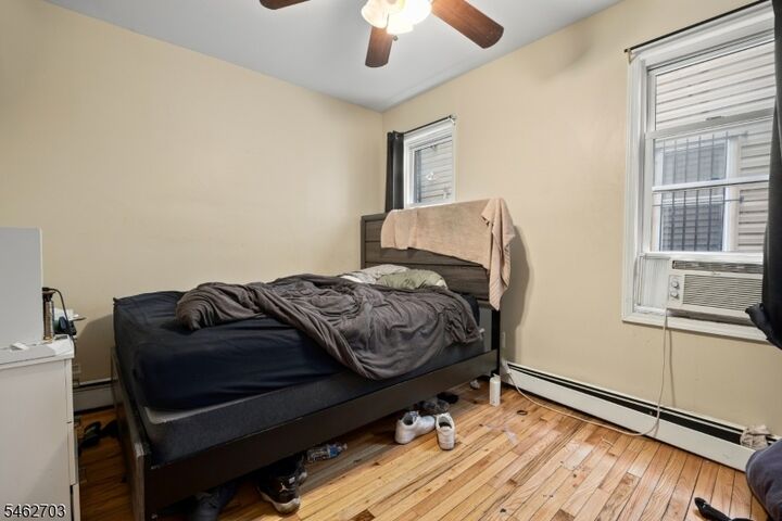 Property Photo:  891 S 14th St  NJ 07108 