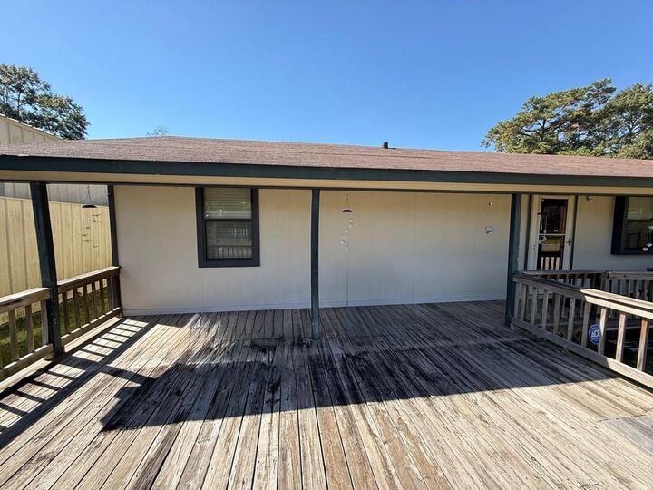 Property Photo: 104 Zube TX 75951