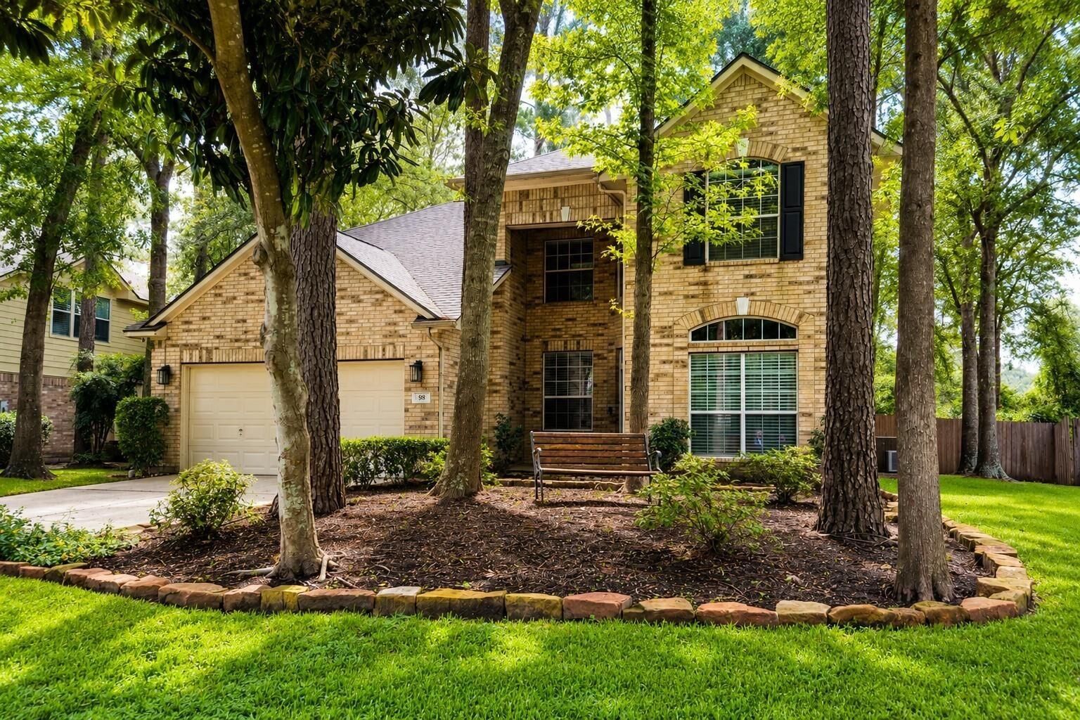 Property Photo:  98 W Knightsbridge Drive  TX 77385 