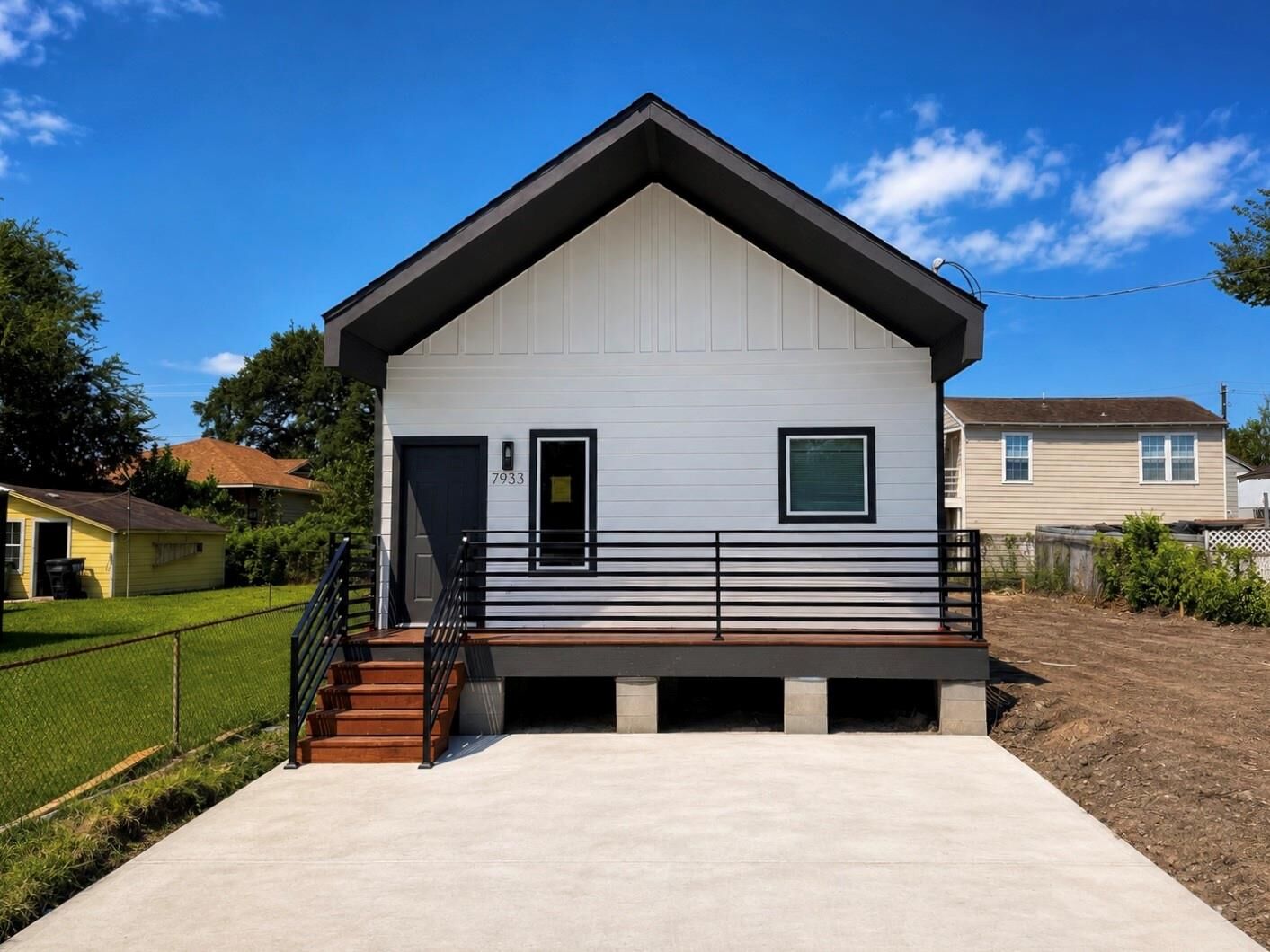 Property Photo:  7933 Goode Street  TX 77012 