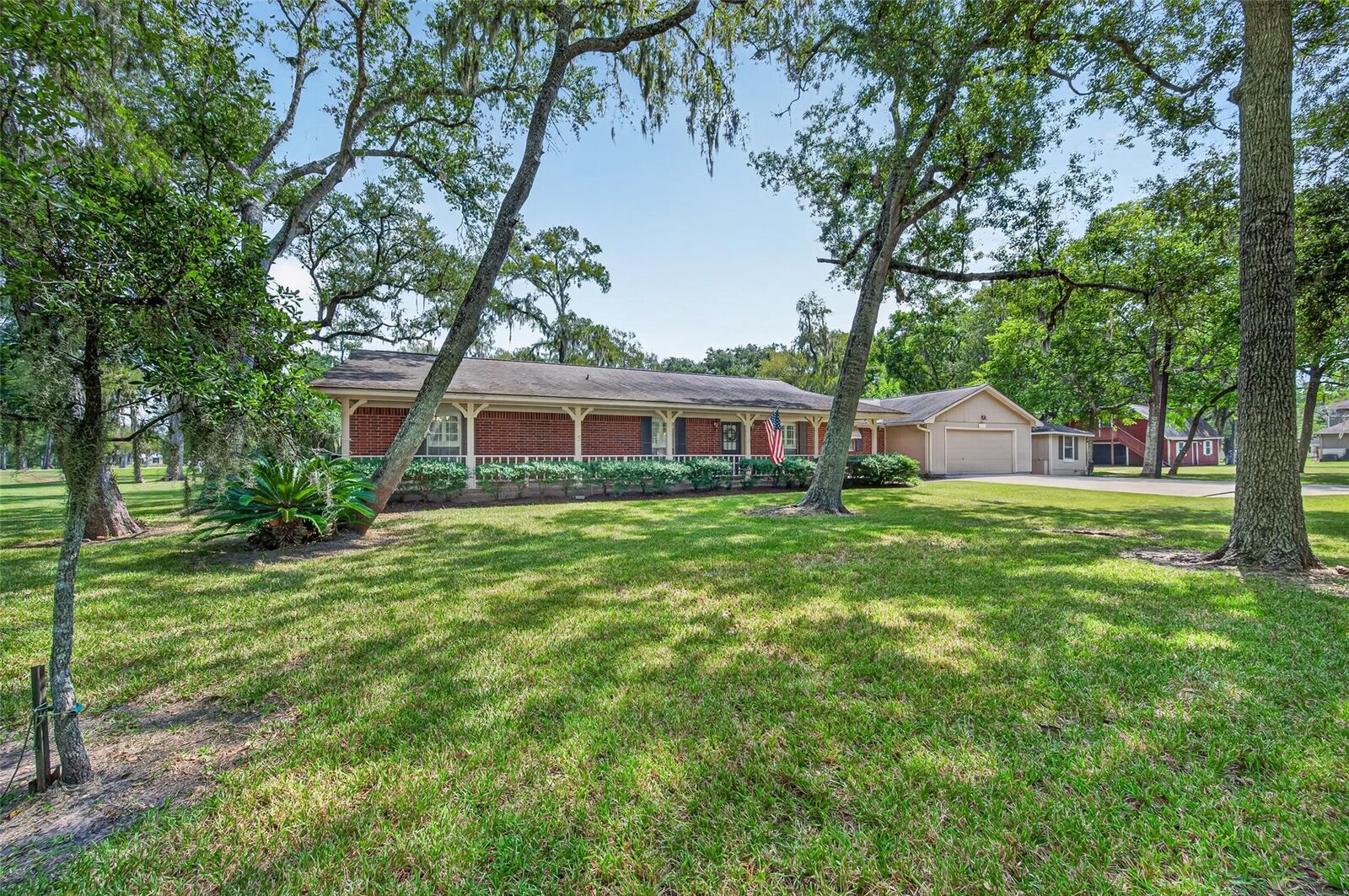 Property Photo:  13311 W Brazos Bend Drive  TX 77461 