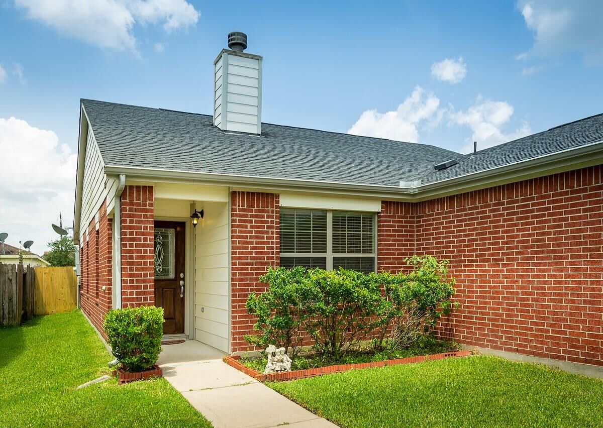 Property Photo:  29235 Legends Hill Drive  TX 77386 