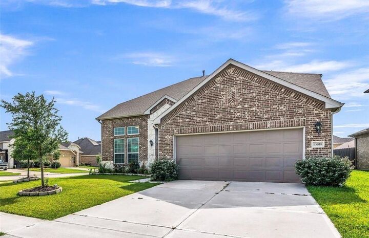 Property Photo:  13818 Koala Bear Court Court  TX 77532 