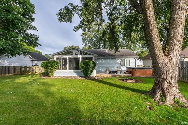 Property Photo: 6216 Belle Isle Lane IN 46835