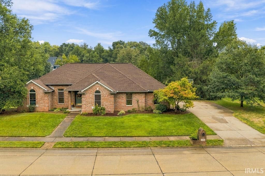Property Photo:  5588 Inverness Drive  IN 47630 