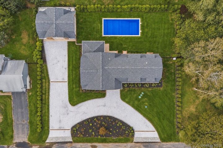 Property Photo: 1430 Bay Haven Lane NY 11971