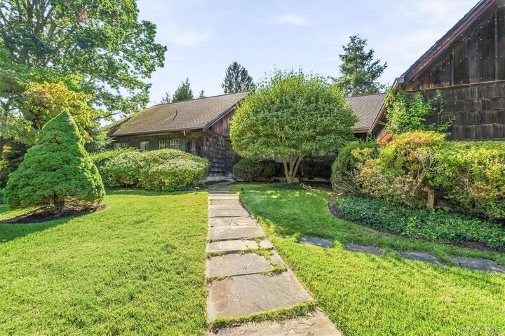 Property Photo:  17 Whitehouse Avenue  NY 12601 